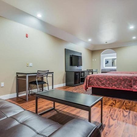 Scottish Inns & Suites Iah Airport-Beltway 8 Aldine Екстер'єр фото