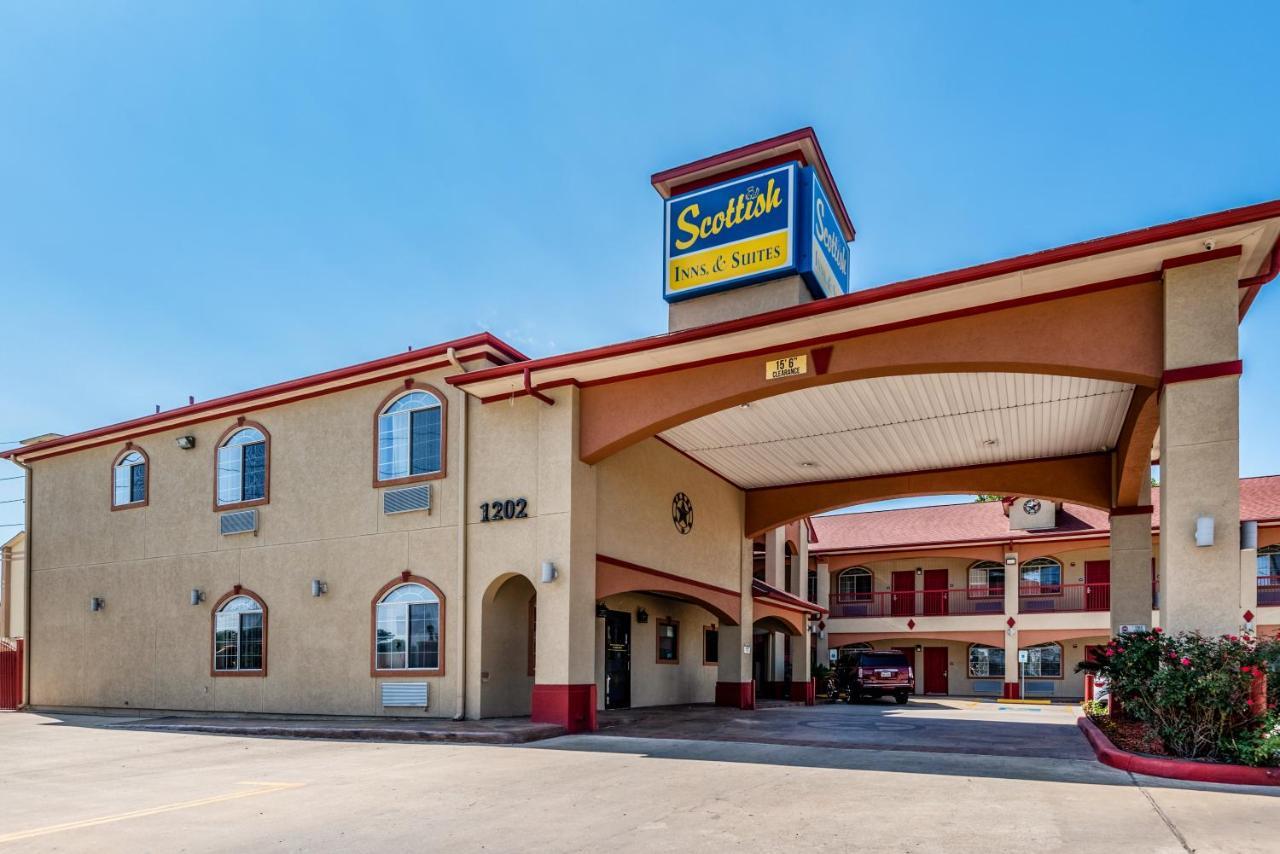 Scottish Inns & Suites Iah Airport-Beltway 8 Aldine Екстер'єр фото