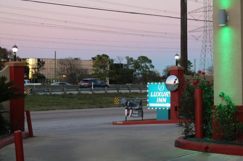 Scottish Inns & Suites Iah Airport-Beltway 8 Aldine Екстер'єр фото