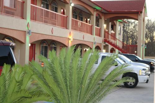 Scottish Inns & Suites Iah Airport-Beltway 8 Aldine Екстер'єр фото